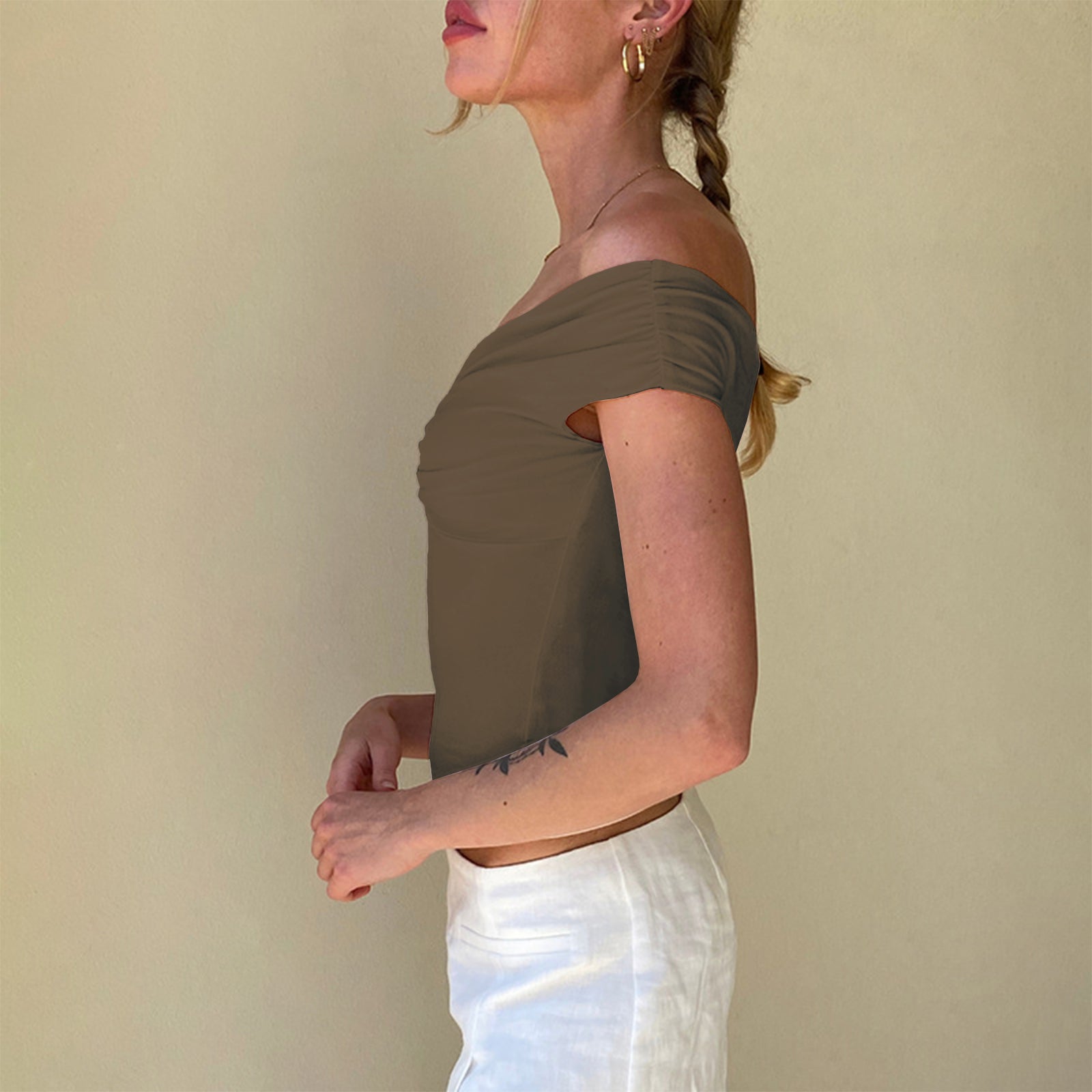 Cakulo Women's Sexy Y2K Off-Shoulder Sleeveless Crop Top