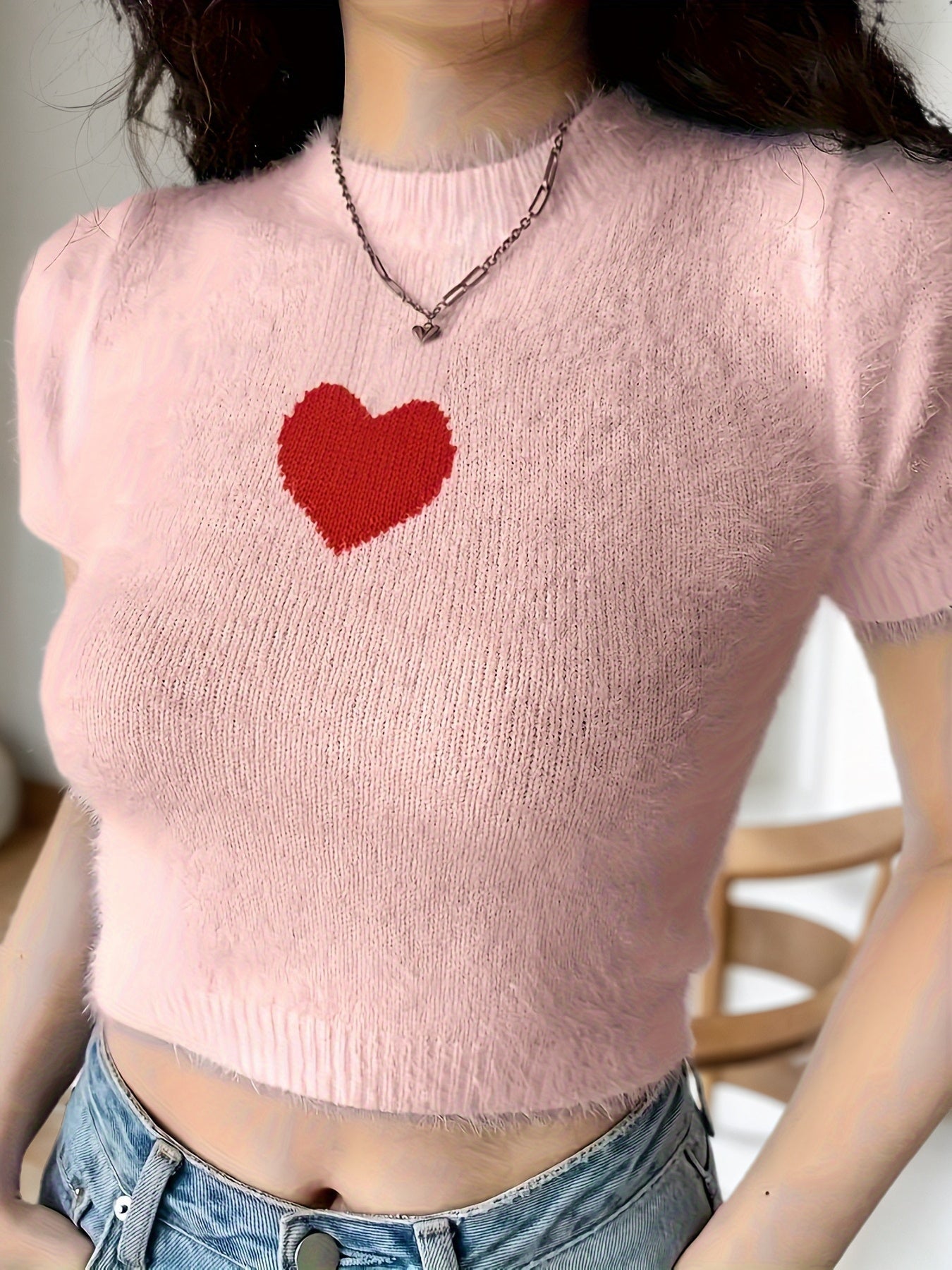 Cakulo FallFreshness Women's Pink Short Sleeve Knitted Crop Top with Heart Pattern Slim Fit Crewneck Soft Fluffy Fabric Casual Style