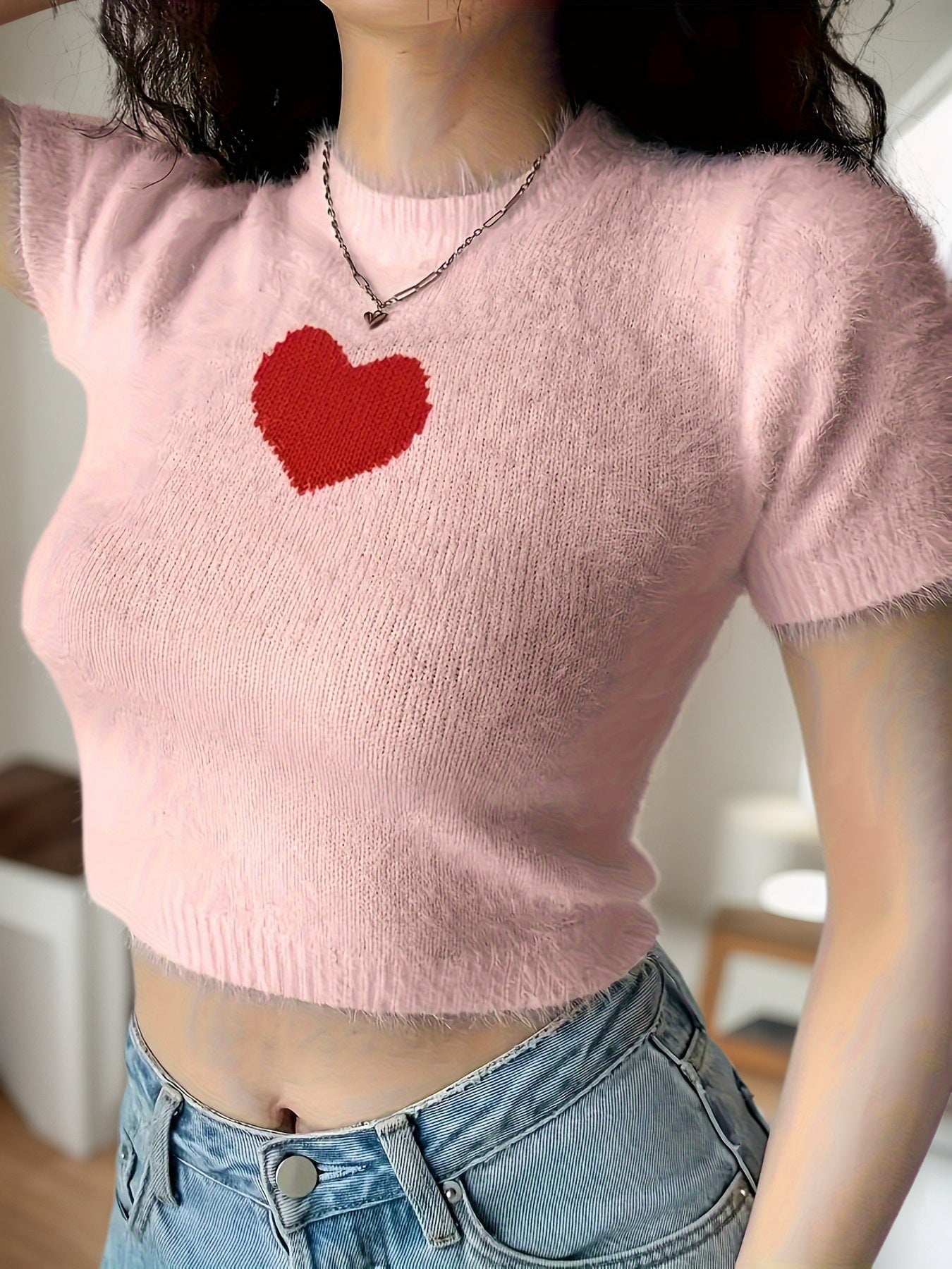 Cakulo FallFreshness Women's Pink Short Sleeve Knitted Crop Top with Heart Pattern Slim Fit Crewneck Soft Fluffy Fabric Casual Style