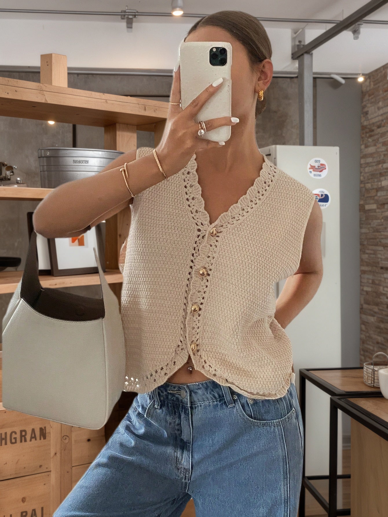 Cakulo FallFreshness Women's Apricot Color Knitted Vest Single Breasted V Neck Casual Wear for Spring Summer Tops Womenswear Outfits Button Fitted