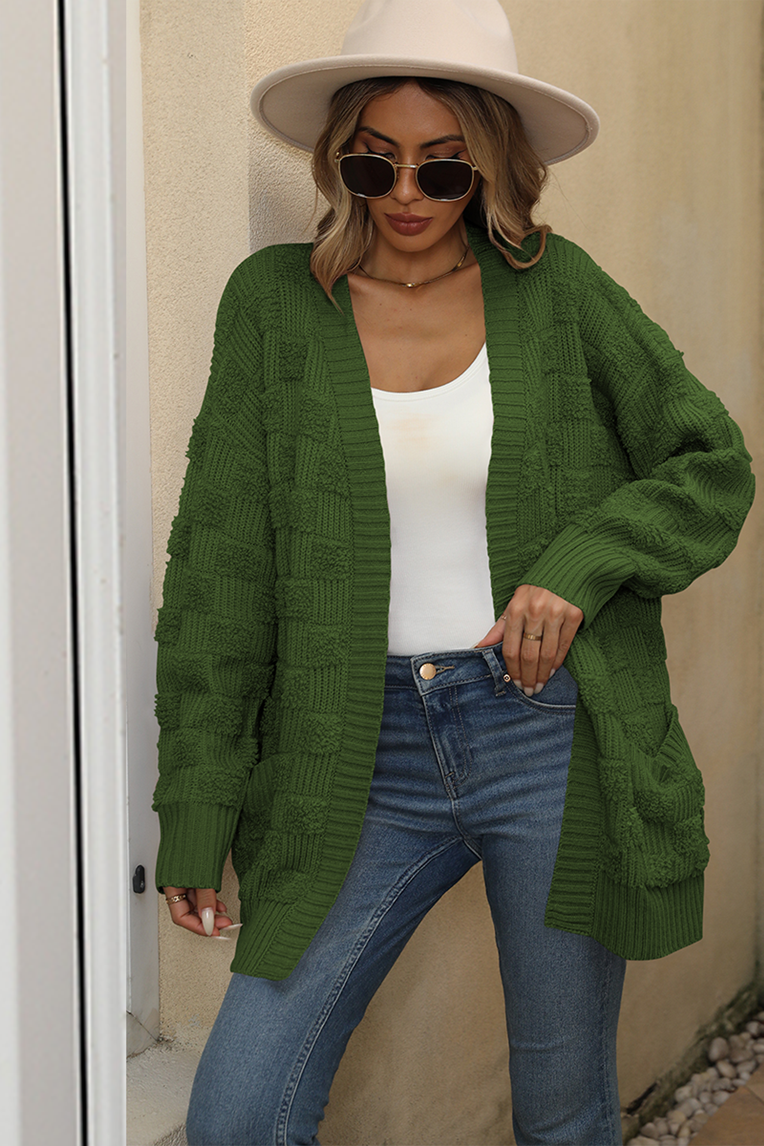 Cakulo Women's Oversized Checkered Cardigan