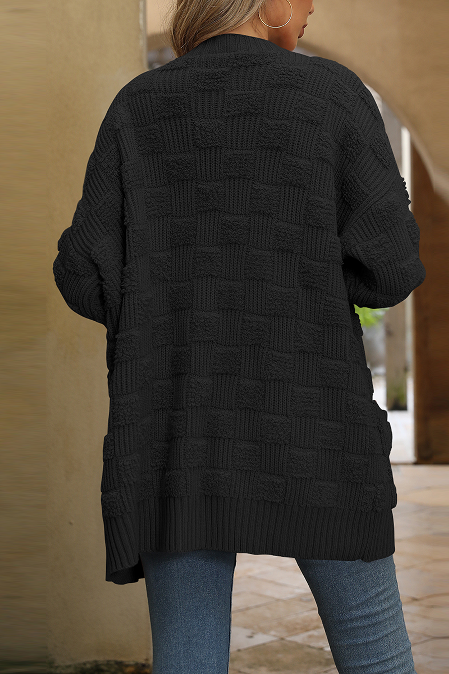 Cakulo Women's Oversized Checkered Cardigan
