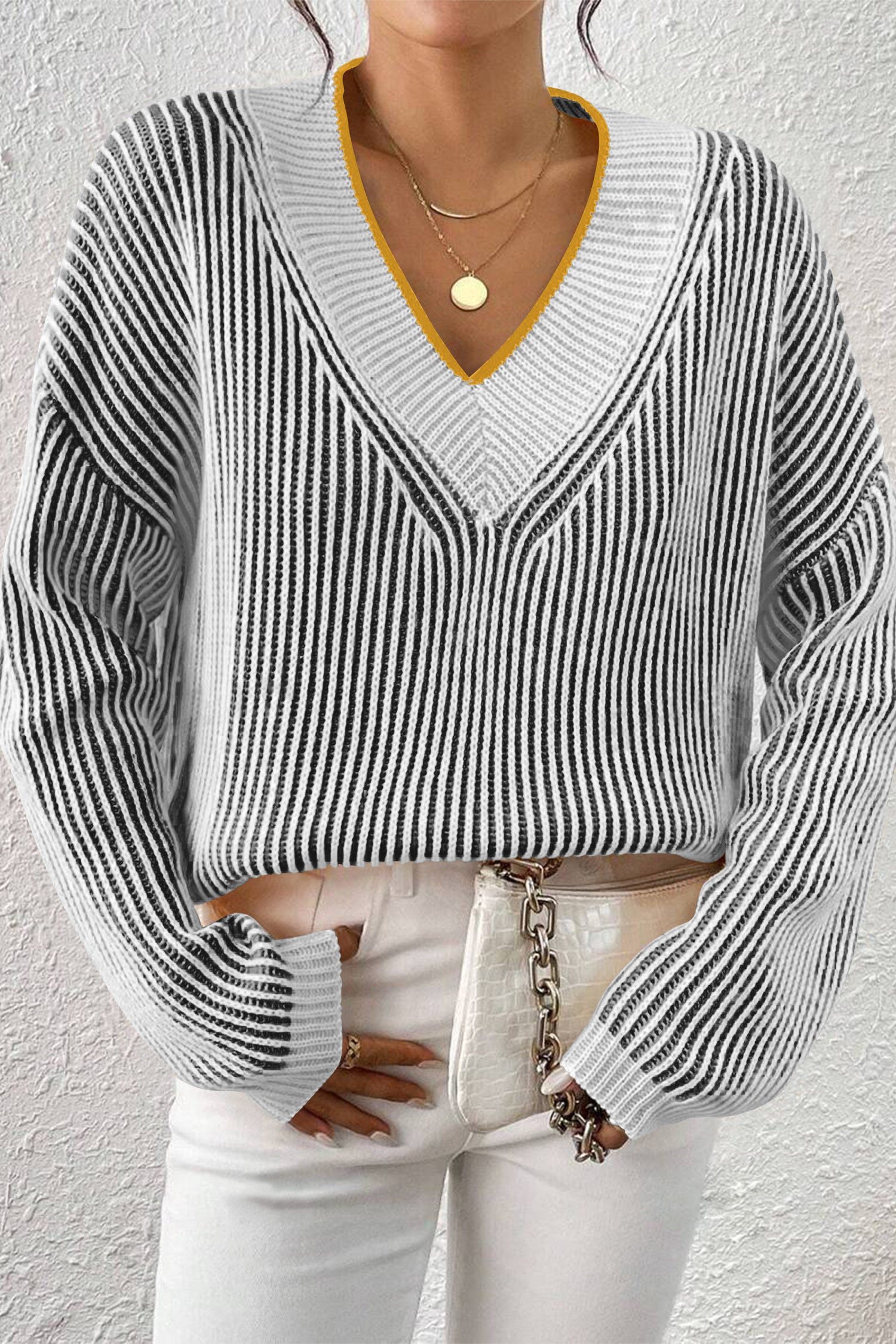 Cakulo Women's Fall Oversized Striped V-Neck Knit Sweater