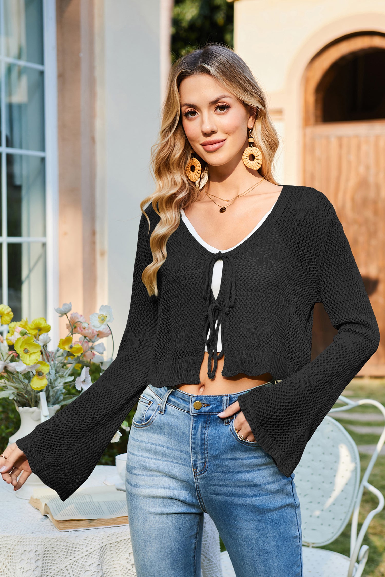 Cakulo Women's Bohemian Crocheted Knit Crop Top