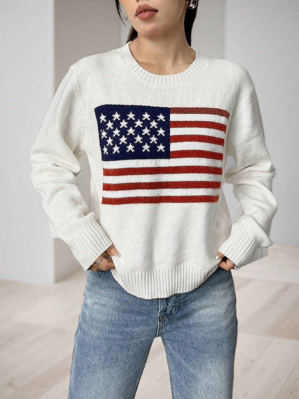 Cakulo FallFreshness Patriotic American Flag Pattern Sweater White Crew Neck Long Sleeve Style Hoodie Tops Polyester Material Jeans Womenswear