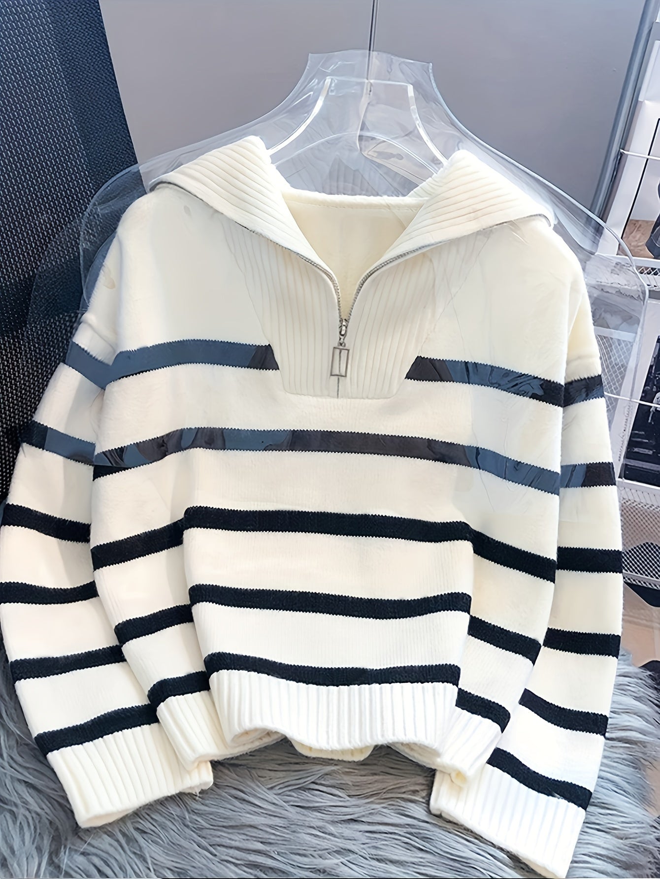 Cakulo FallFreshness Women's Fashionable & Casual Long Knitted Cardigan with Letter Pattern Simple Design Everyday Wear Essential Piece