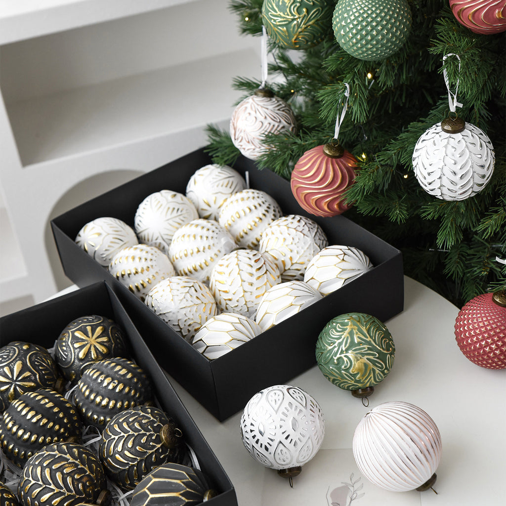 Christmas Decorations Retro Christmas Balls Christmas Ornaments Christmas Tree Decoration Balls Hanging Ornaments Scene Arrangement