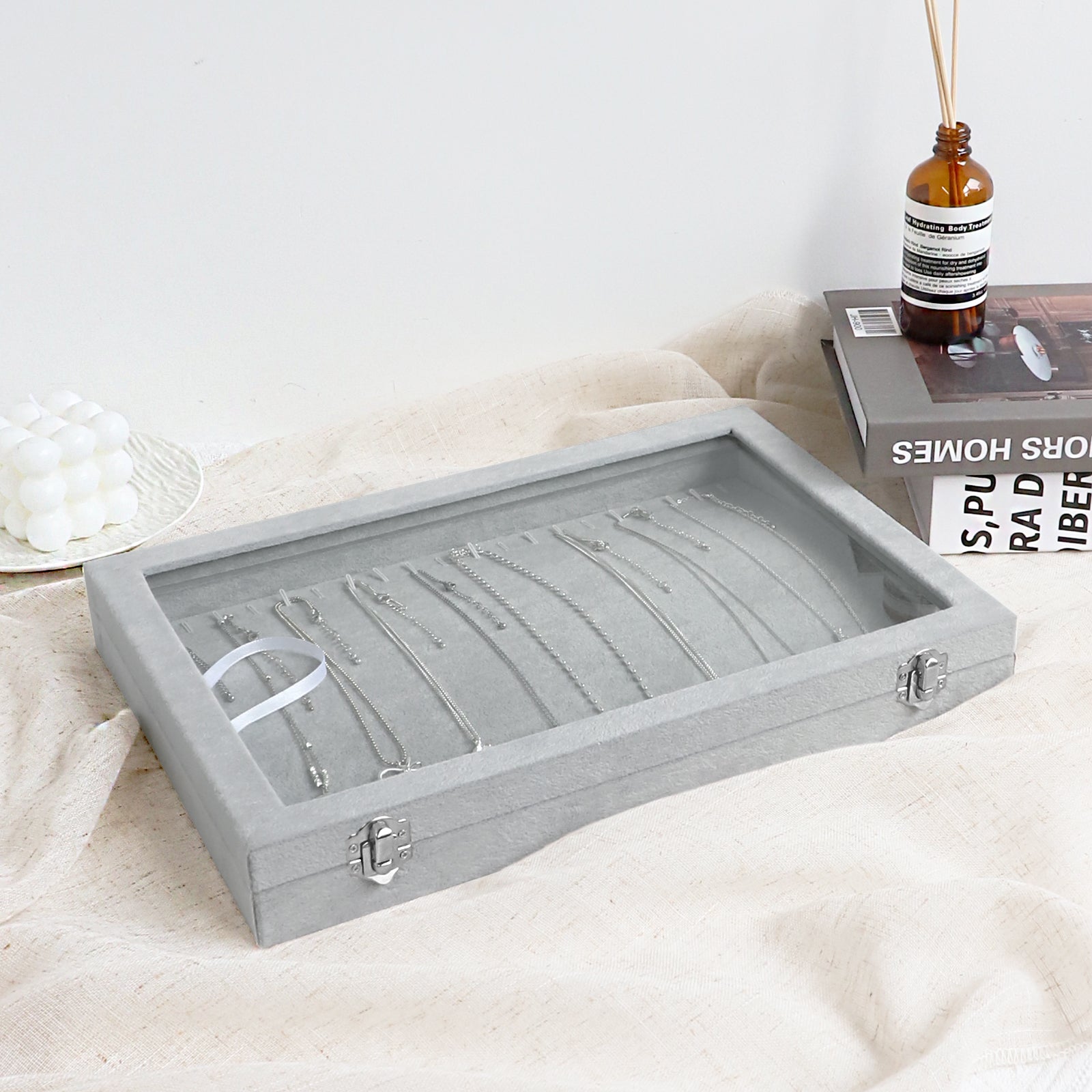Cakulo Velvet Jewelry Organizer Tray with Clear Lid Stores Bracelets Rings Earrings