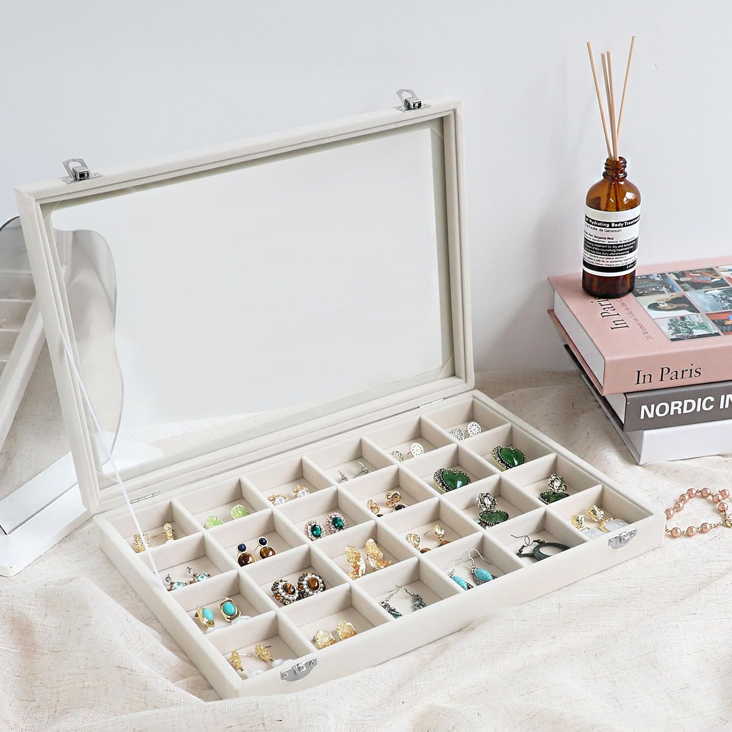 Cakulo Velvet Jewelry Organizer Tray with Lid Holds Earrings Rings Bracelets for Dresser