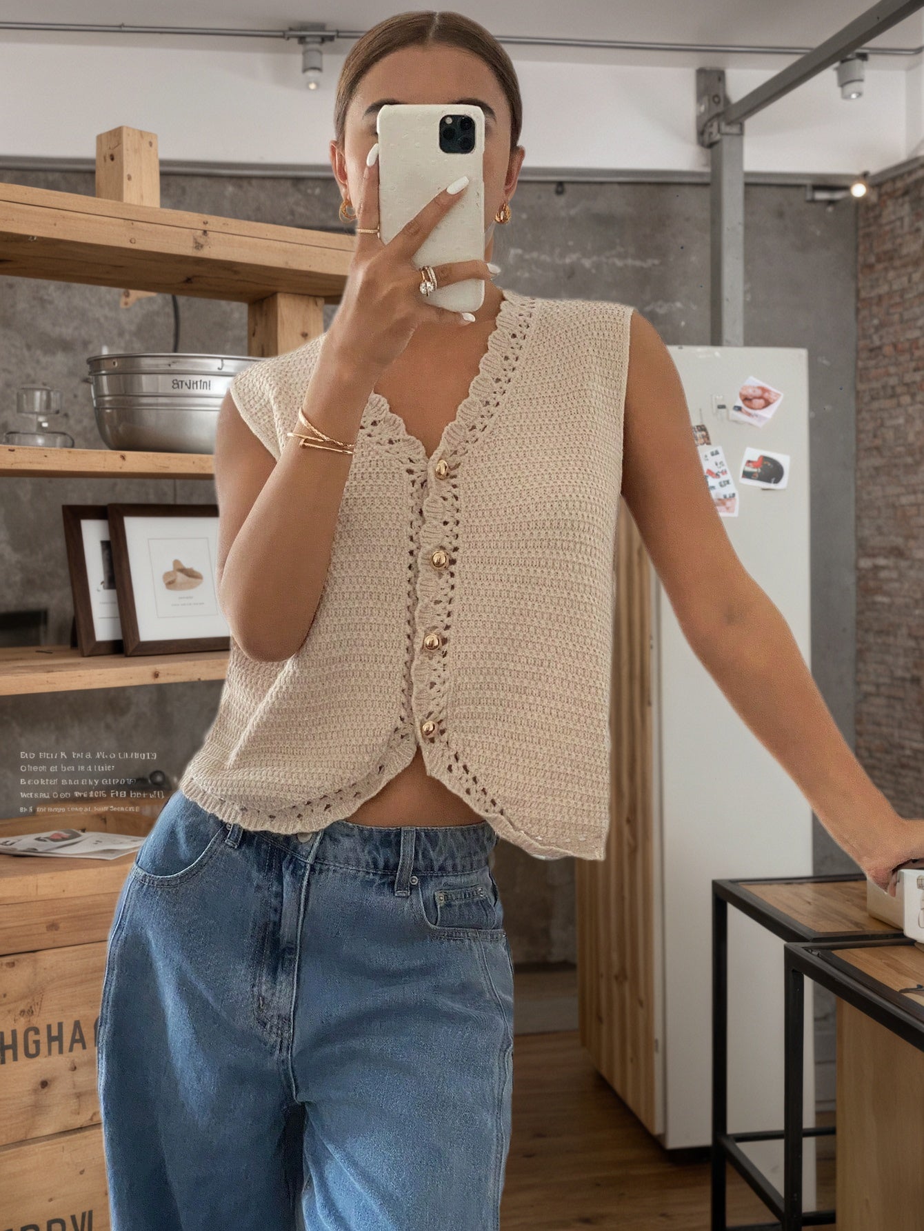 Cakulo FallFreshness Women's Apricot Color Knitted Vest Single Breasted V Neck Casual Wear for Spring Summer Tops Womenswear Outfits Button Fitted