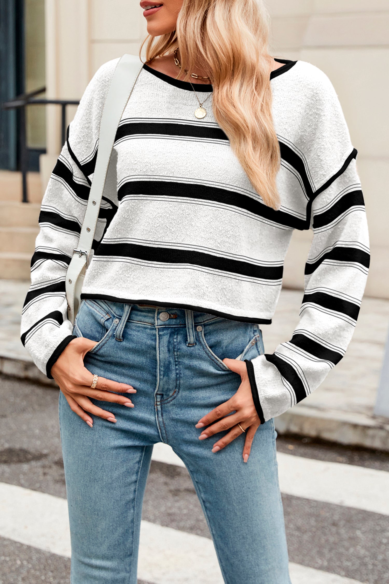 Cakulo Women's Oversized Striped Cropped Sweater