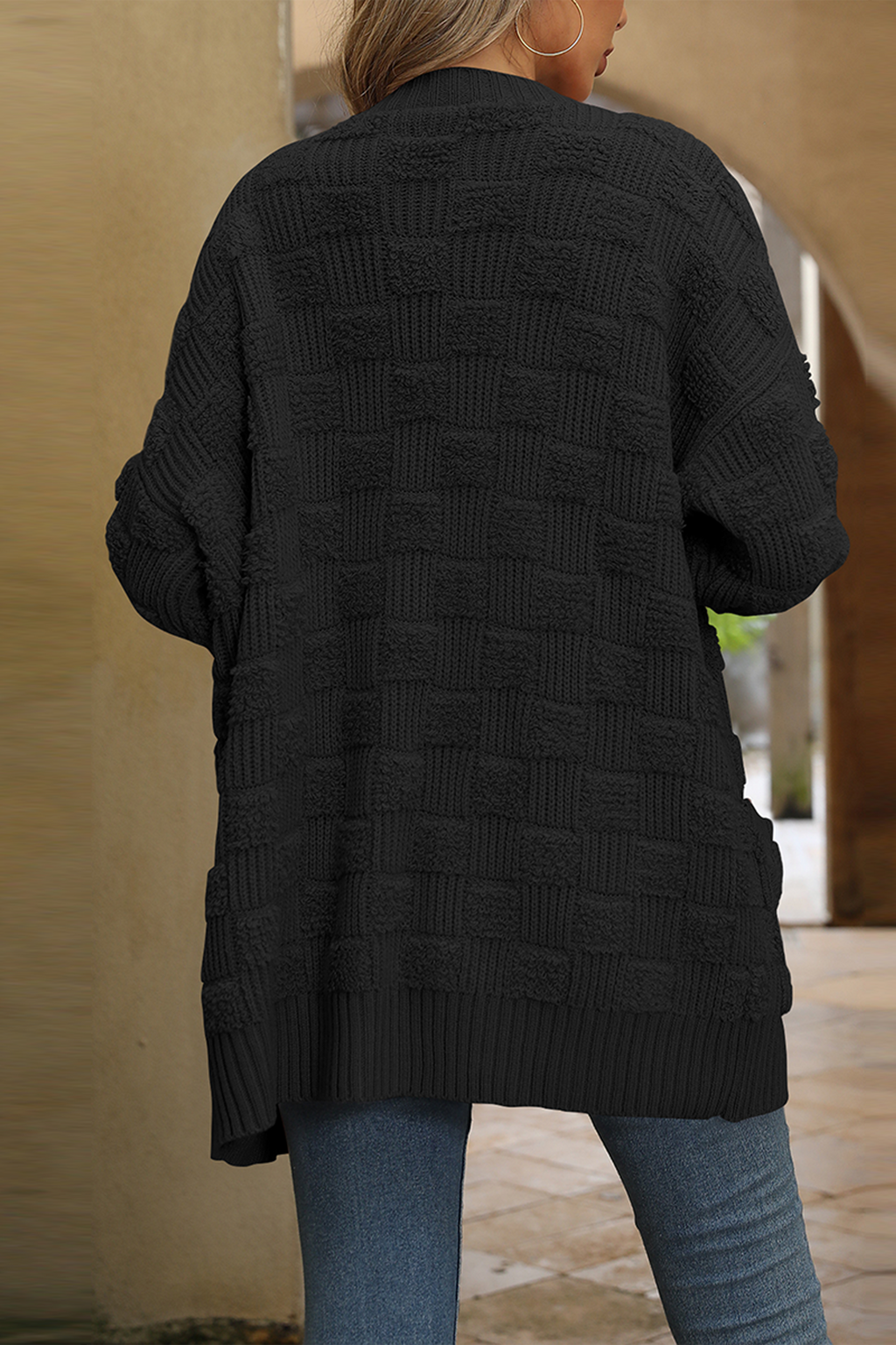 Cakulo Women's Oversized Checkered Cardigan