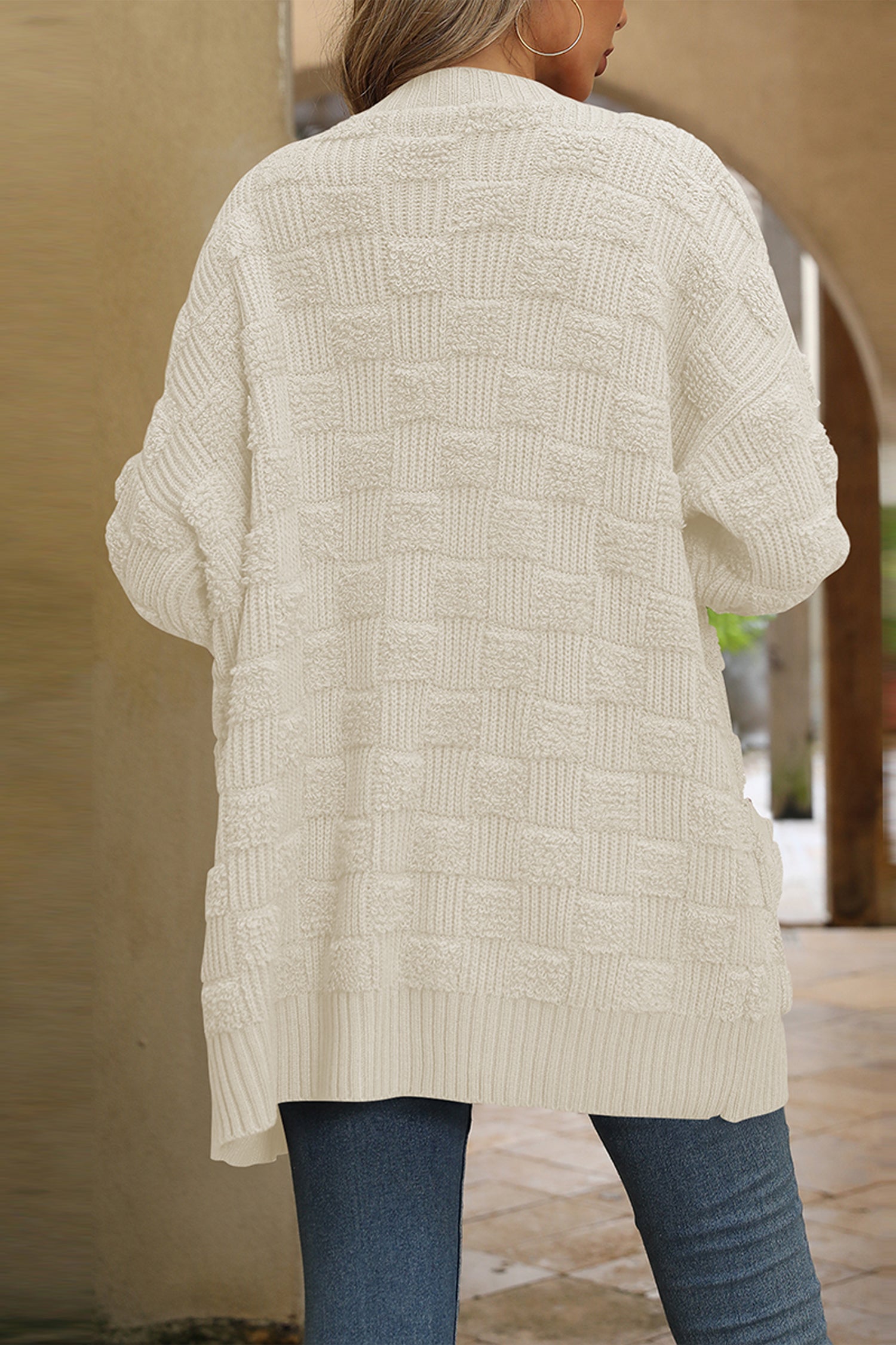 Cakulo Women's Oversized Checkered Cardigan