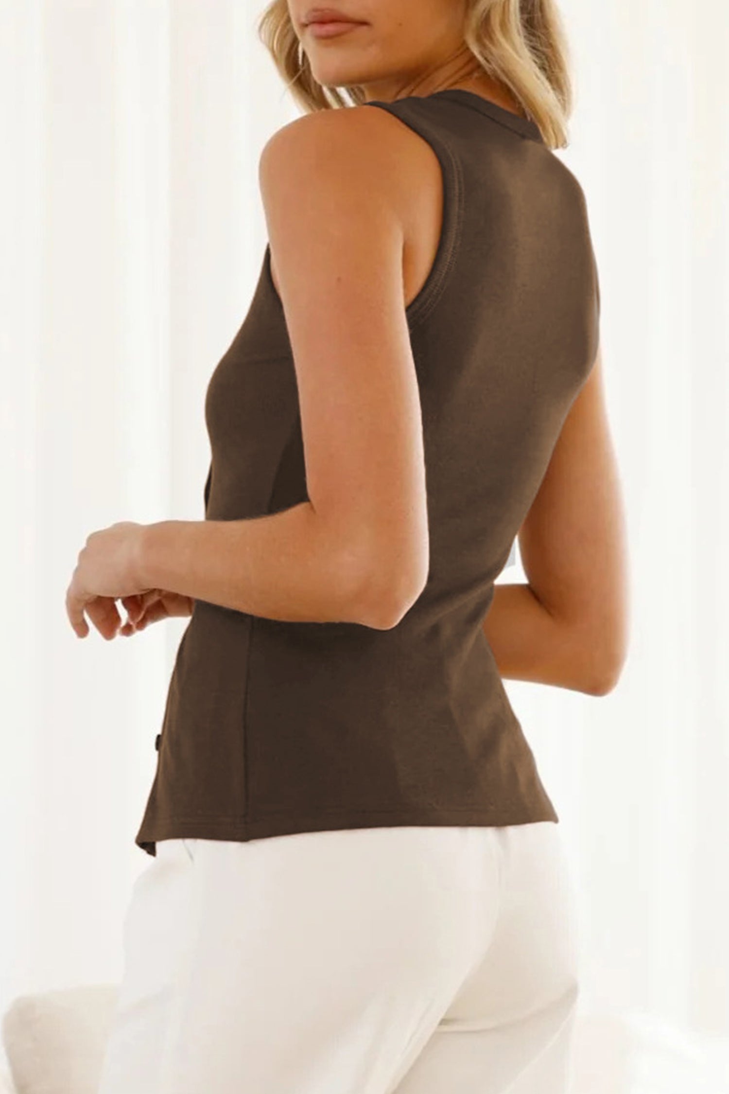 Cakulo Women Slim Fitted Summer Cardigan Sleeveless Button Down Shirt Ribbed Knit Tops