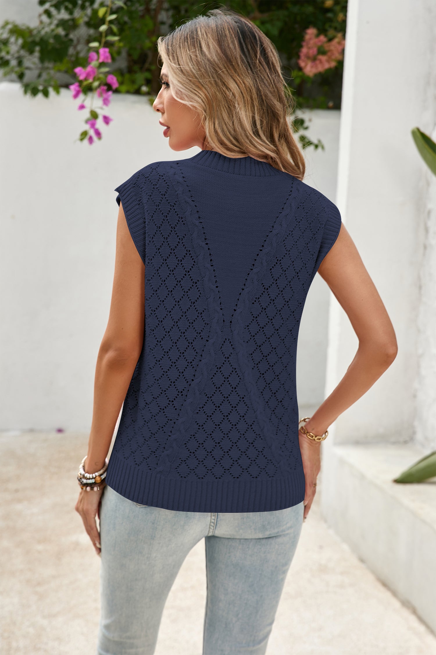 Cakulo Women's 2025 Sleeveless Crochet & Cable Knit Summer Sweater Vest