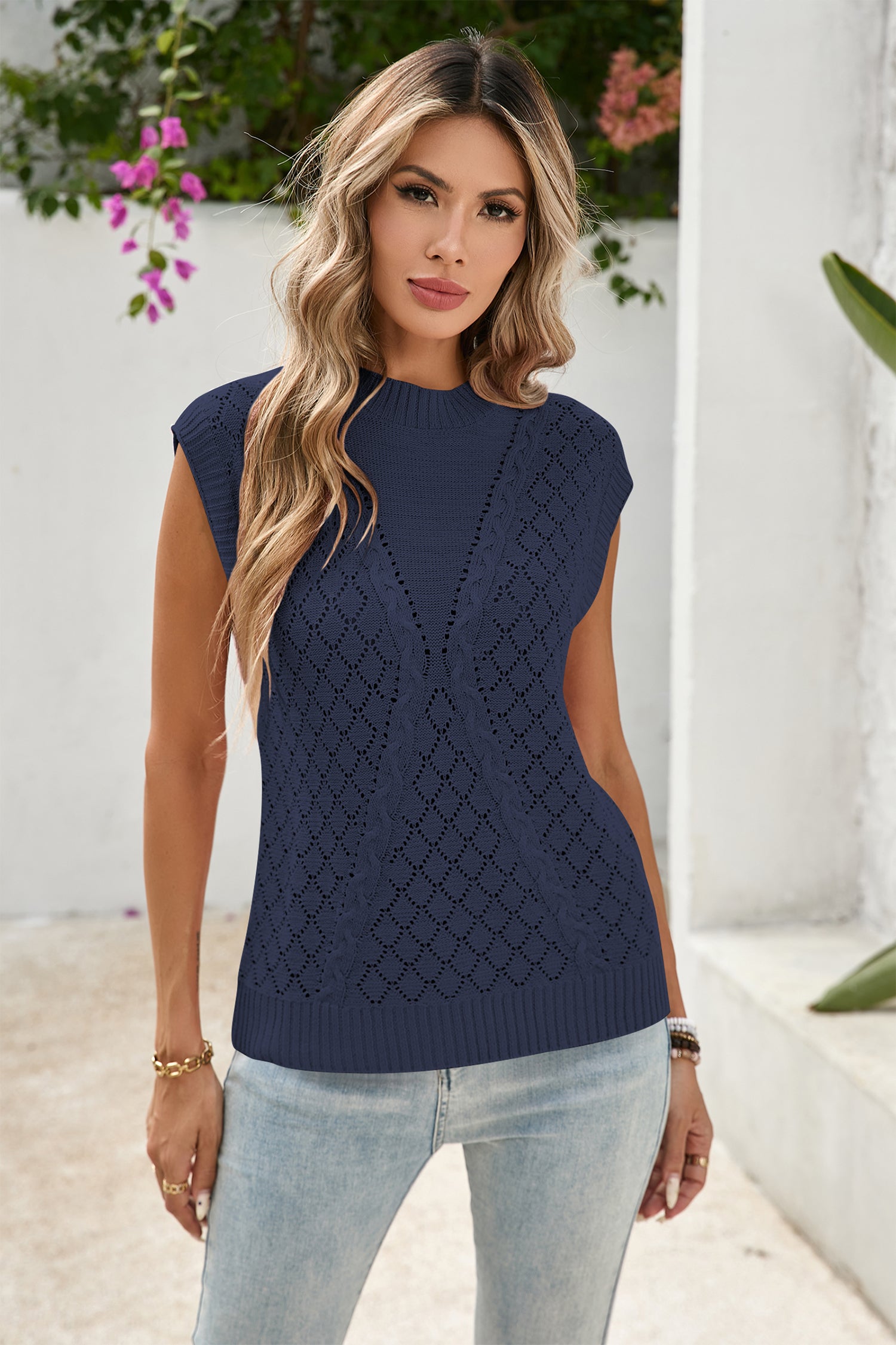 Cakulo Women's 2025 Sleeveless Crochet & Cable Knit Summer Sweater Vest