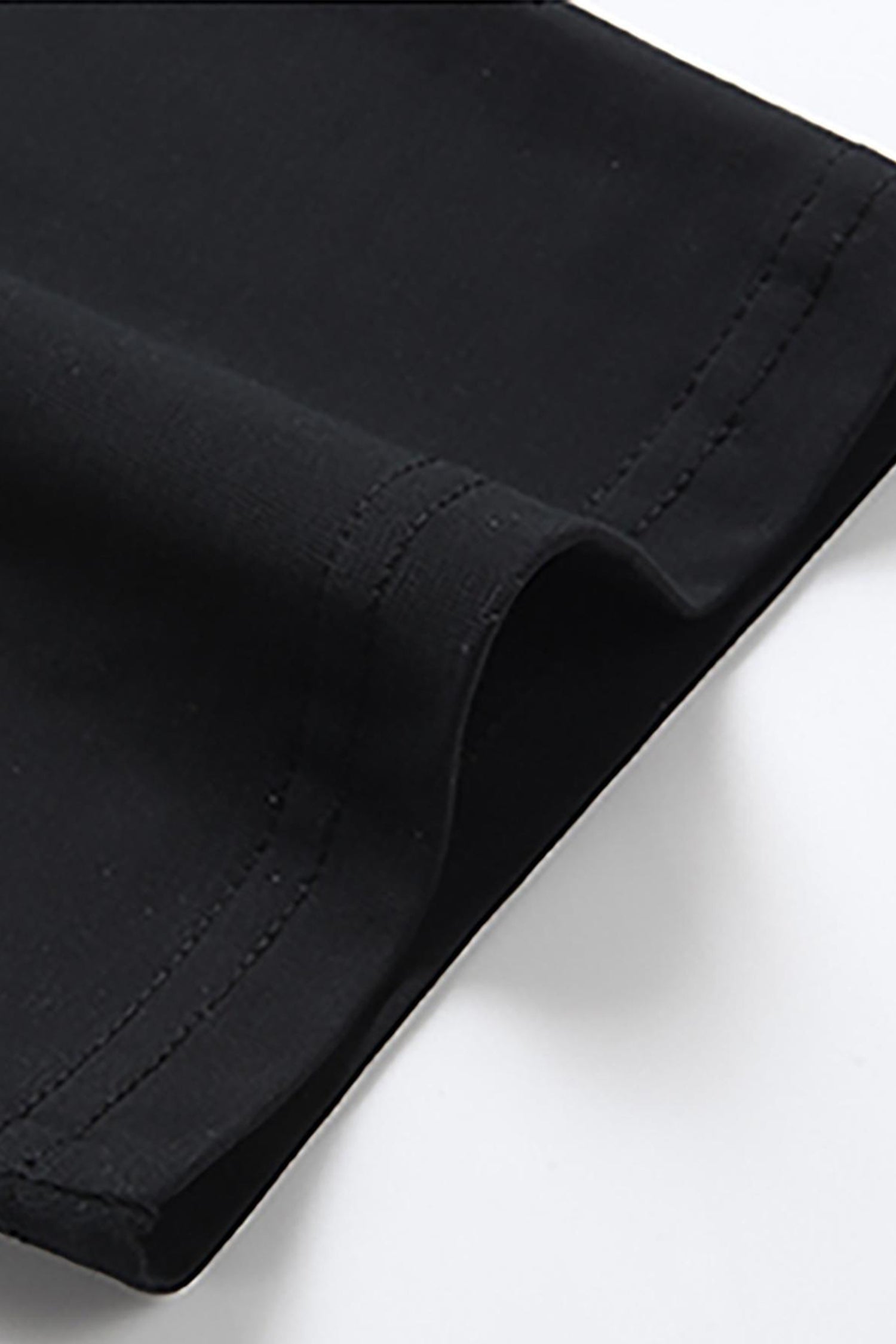 Cakulo Men's T-Shirt Black Round Neck Patterned Cotton Short Sleeve