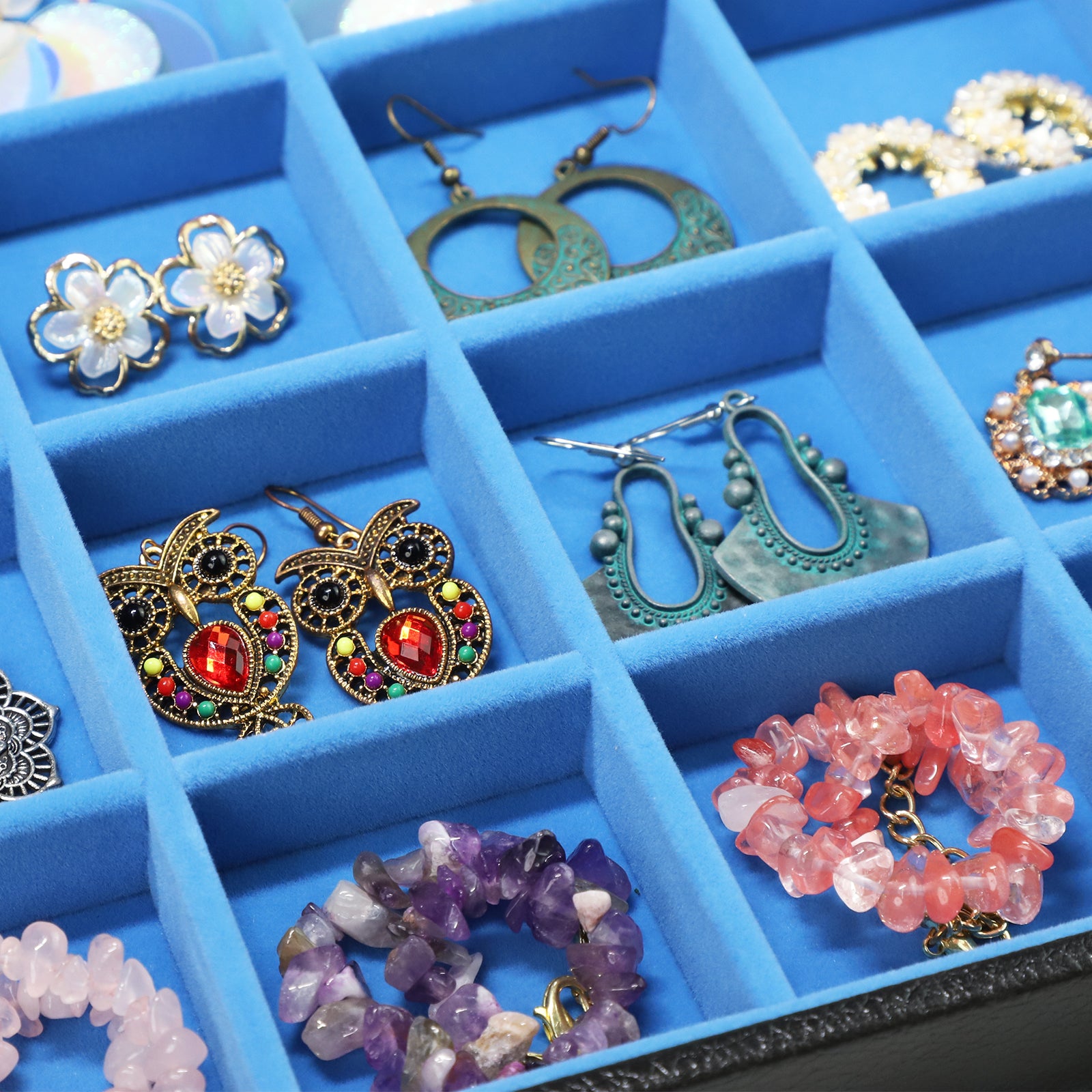 Cakulo Jewelry Organizer Earring Holder Organizer